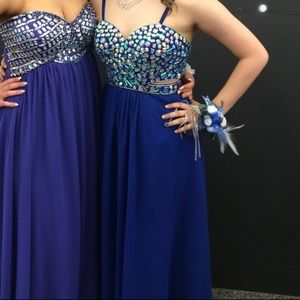 Royal blue prom dress!